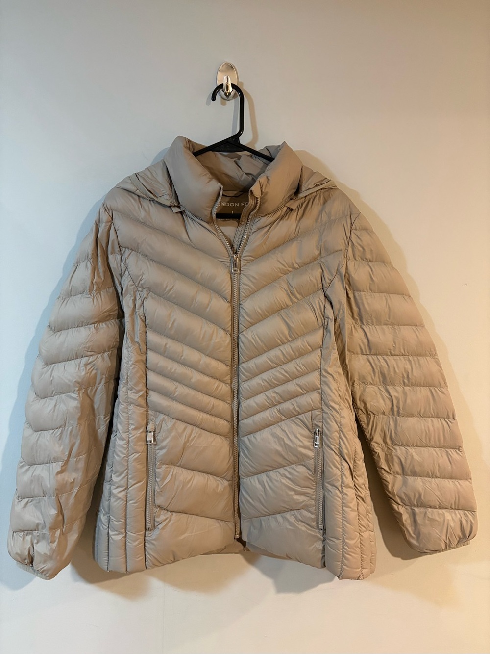 London Fog Down Puffer Jacket Women’s L Taupe Beige Packable Hooded Coat